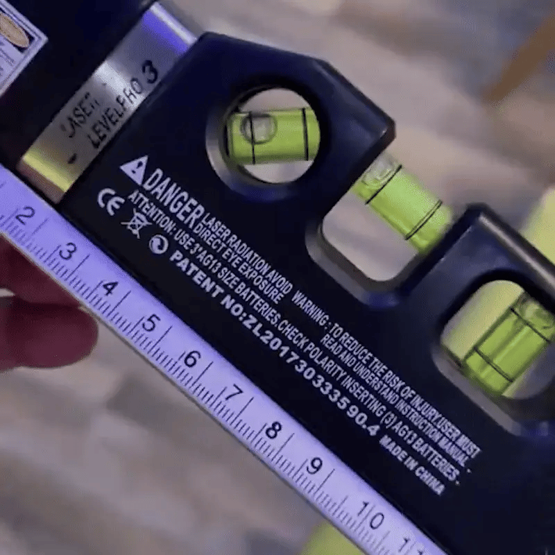 Multifunkcionalni Laserski Nivelir