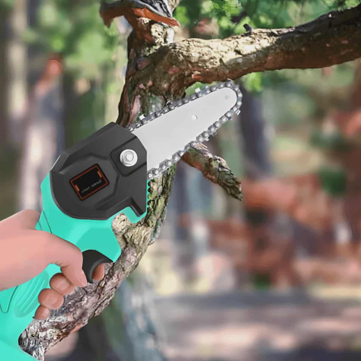 CRNI PETAK- MOĆNA ELEKTRIČNA PILA ZA DRVA